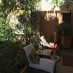 فندق مبيت وإفطار Chambres D'hotes De Fleurus Pézenas