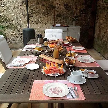D'hotes De Fleurus Bed & Breakfast 3*
