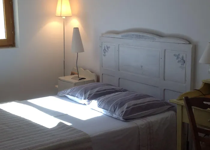 ベッド・アンド・ブレックファスト D'hotes De Fleurus ペズナ